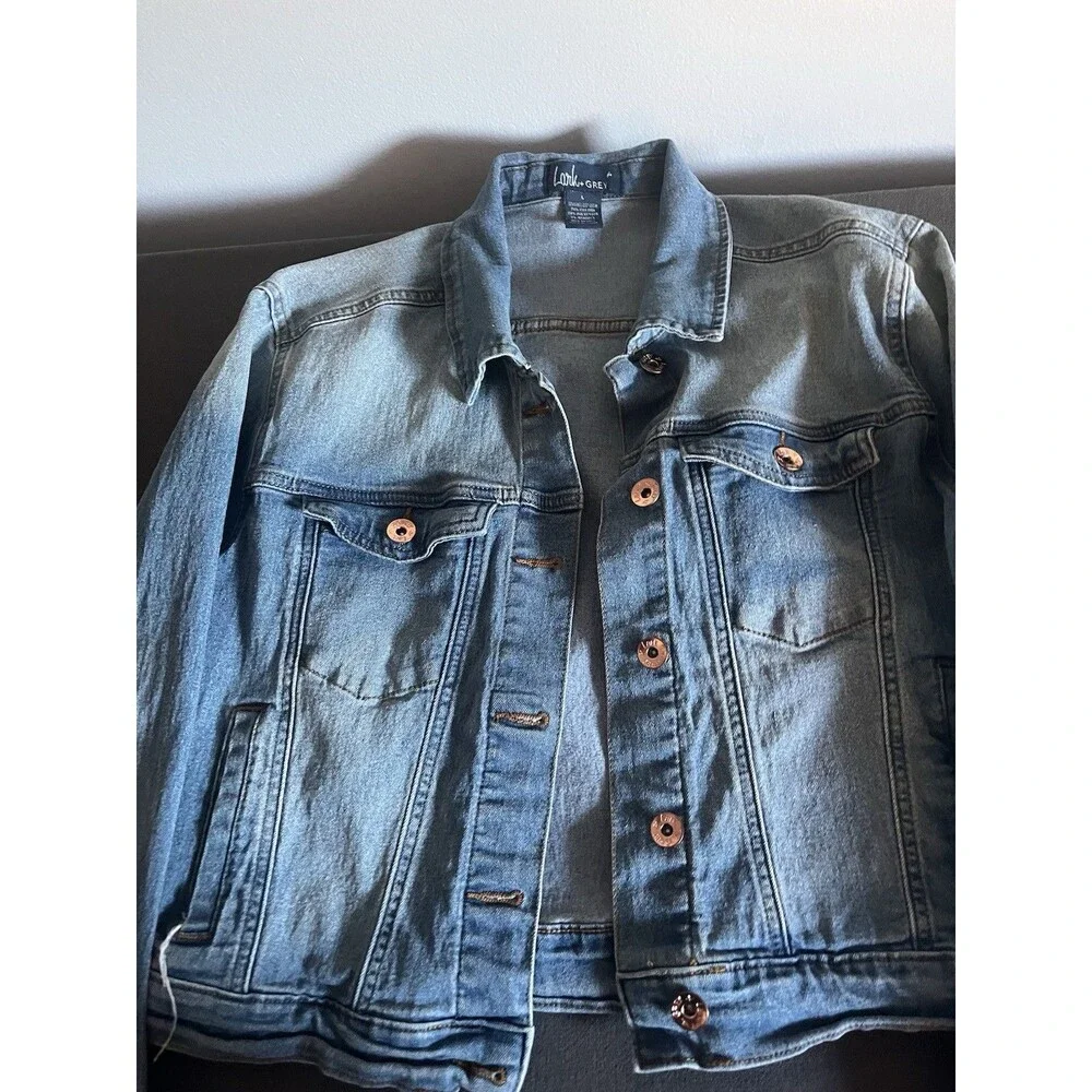 Lark + Grey Women’s Blue Denim Jacket Button Front Collared Stretch Short L